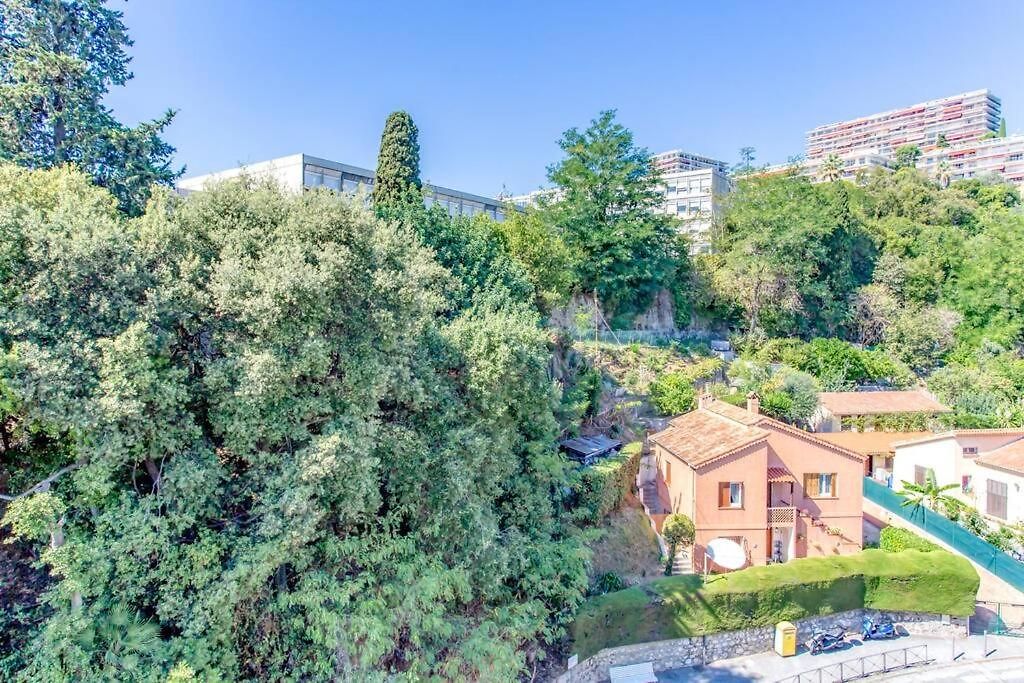 L36 Sea View Terrace 10min Walking To Sea/parking & Ac Apartment
