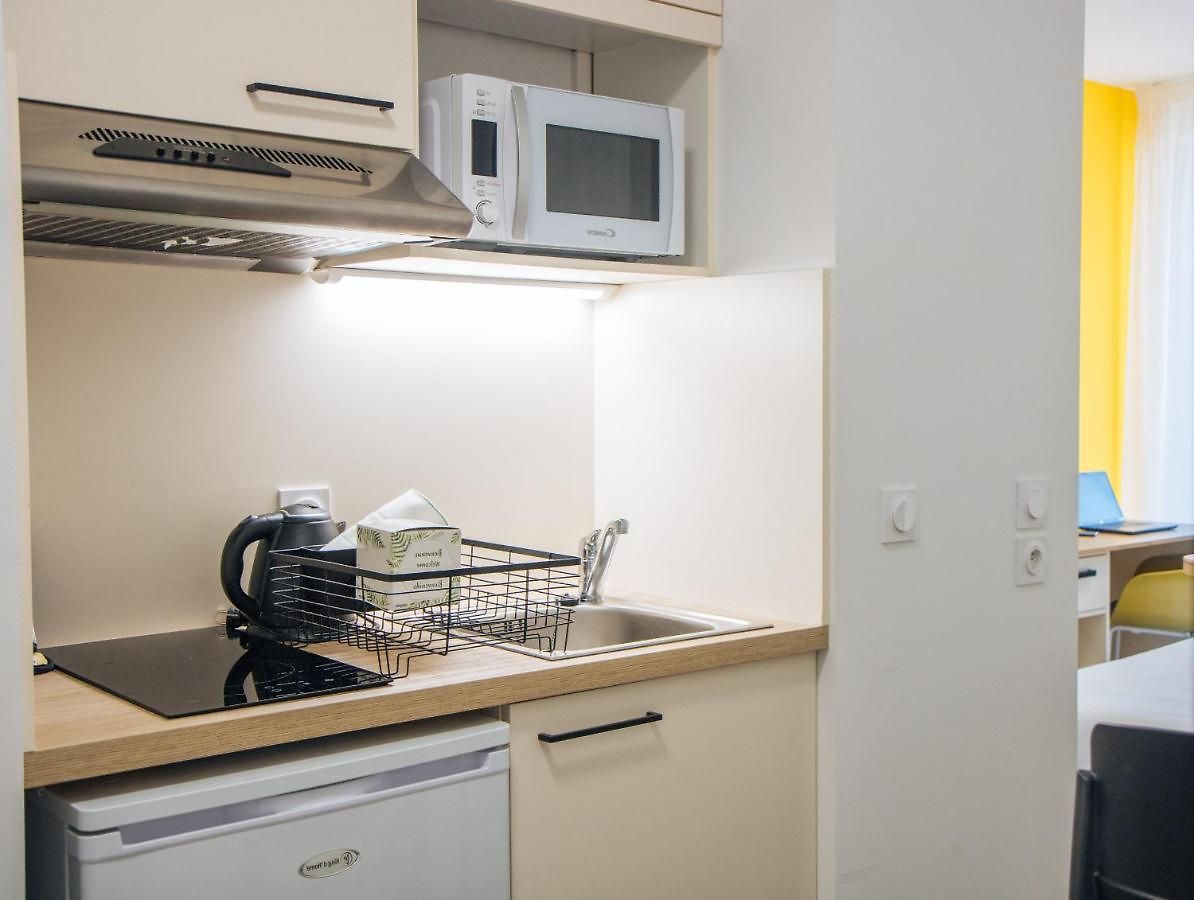 Twenty Business Flats Angely Hotel 3*
