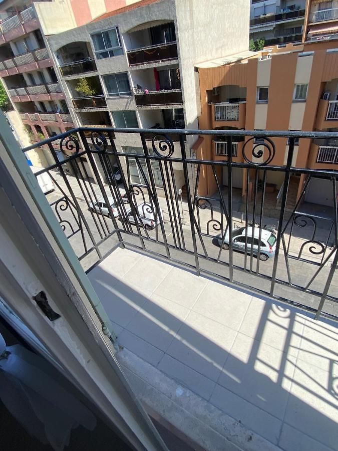 - T3 Rénové De 50 M2 Classé 2 étoiles Nice