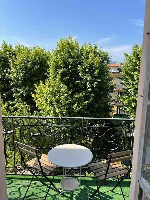 Appartement Lovely With View *