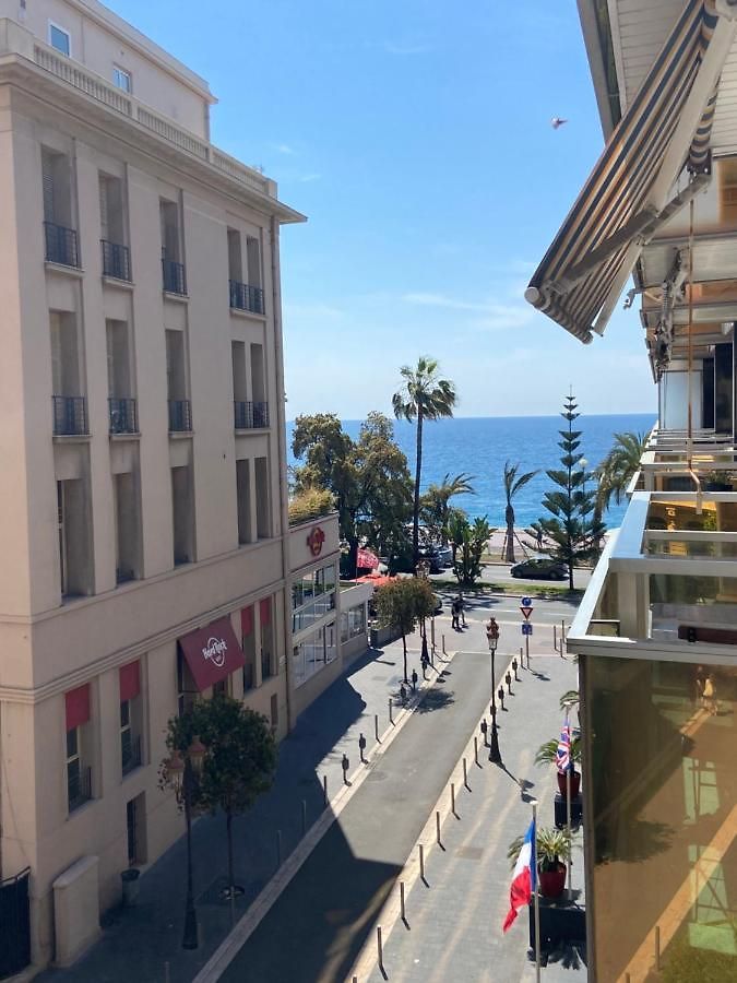 Le Royal, Spacious Seaside Rooftop And Pool Appartement
