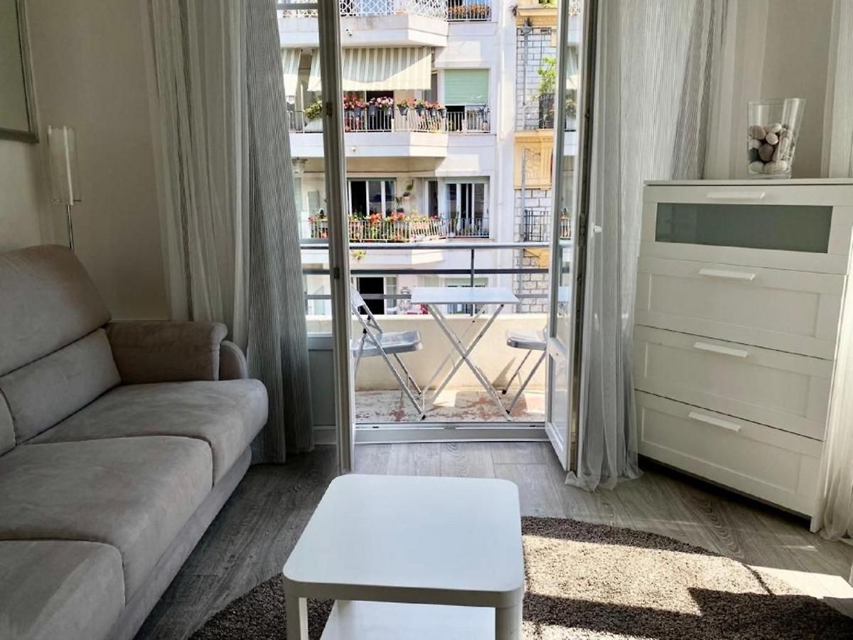 Rossini Flat With Balcony Appartement