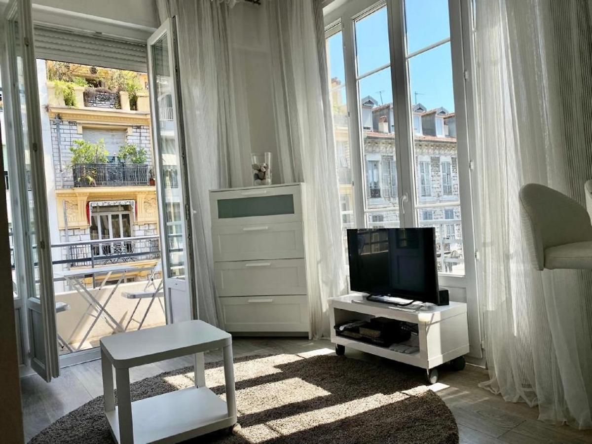Rossini Flat With Balcony Appartement
