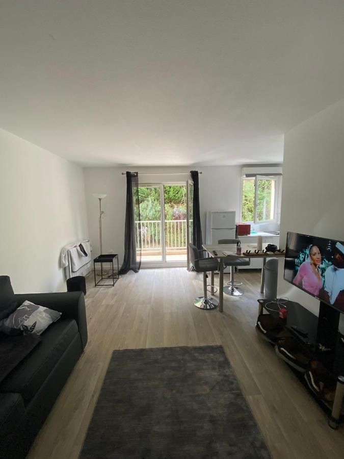 Fabron Apartment *