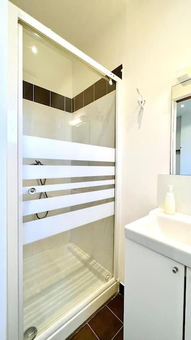 Apartment Le Raphael - A 10 Min De La - Wifi Et Climatisation *