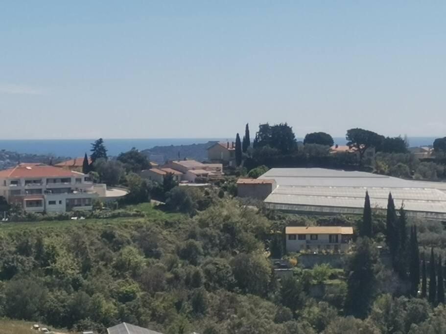 Hébergement de vacances Maison Traditionnelle Sur Les Collines Niçoises *