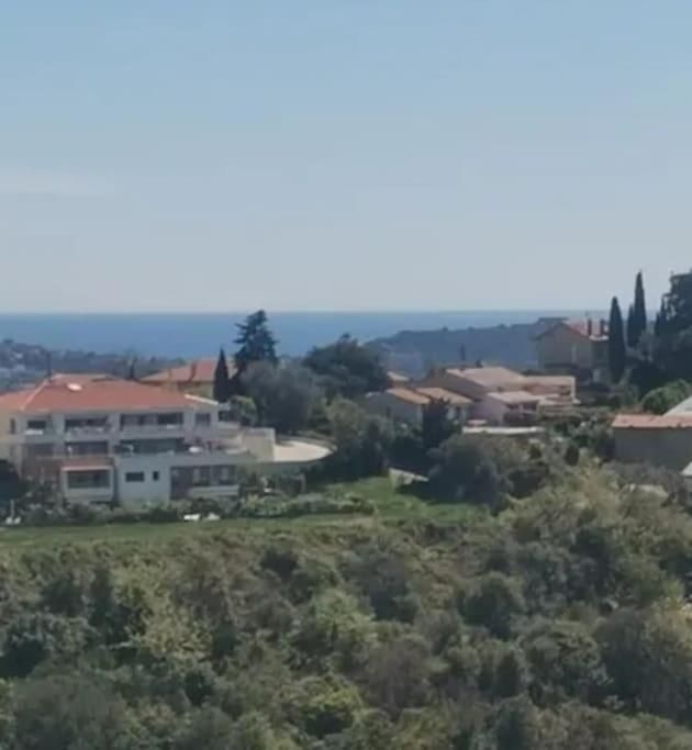 Maison Traditionnelle Sur Les Collines Niçoises Hébergement de vacances *