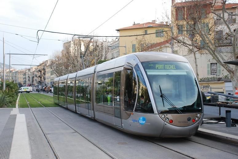 3 Piéces Climatisé 4 Personnes Confort Plein Centre *