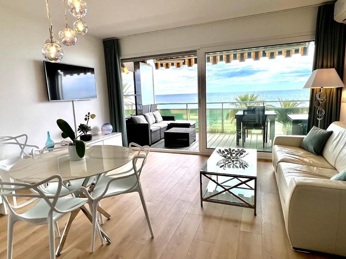 Apart-a-nice : A Breathtaking View On The Sea Appartement *