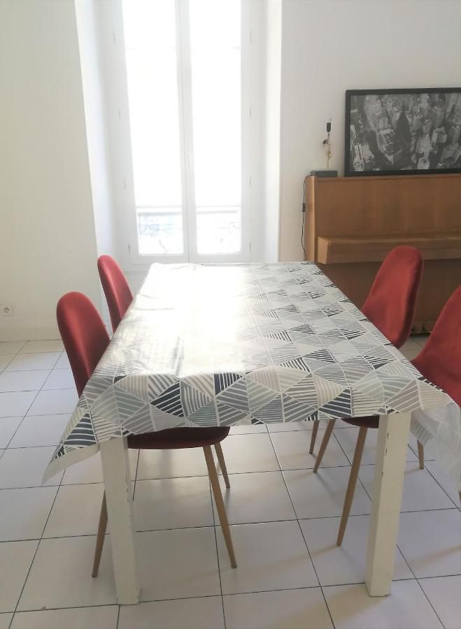 Appartement 110M2 Nice Plein 4 Chambres * Nice