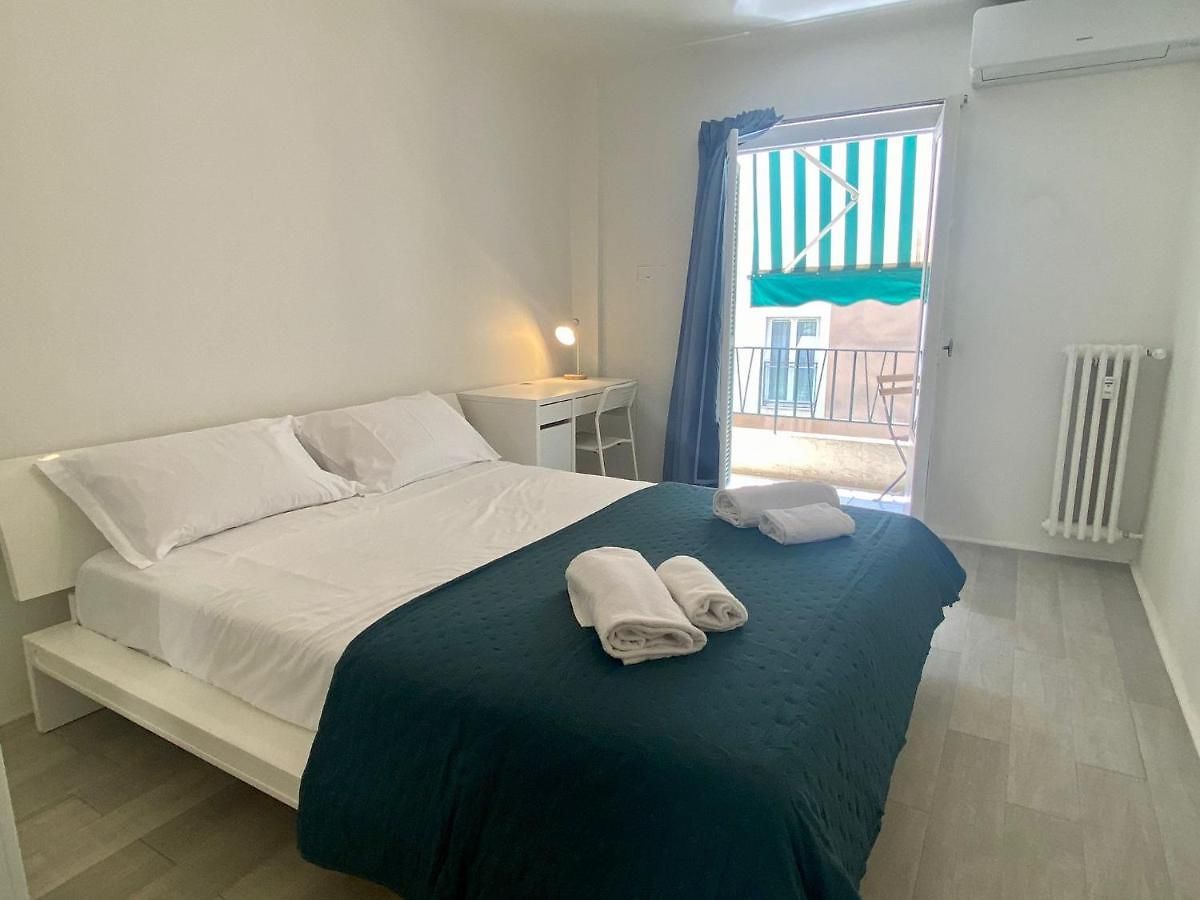 Gloria Five Stars House Appartement *