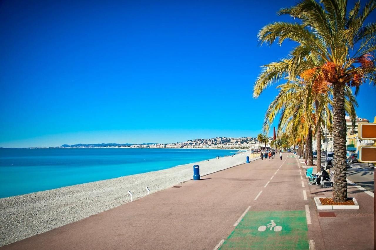 - Clim Ac - 5min Walk - 2min Tramway Apartment *
