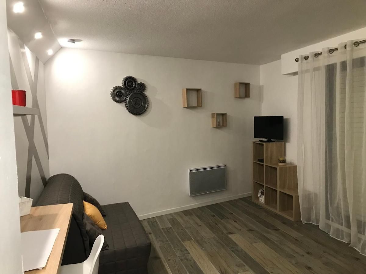 Exceptionnel Proche Avec Piscine, Parking Et Terrasse Apartment Nice