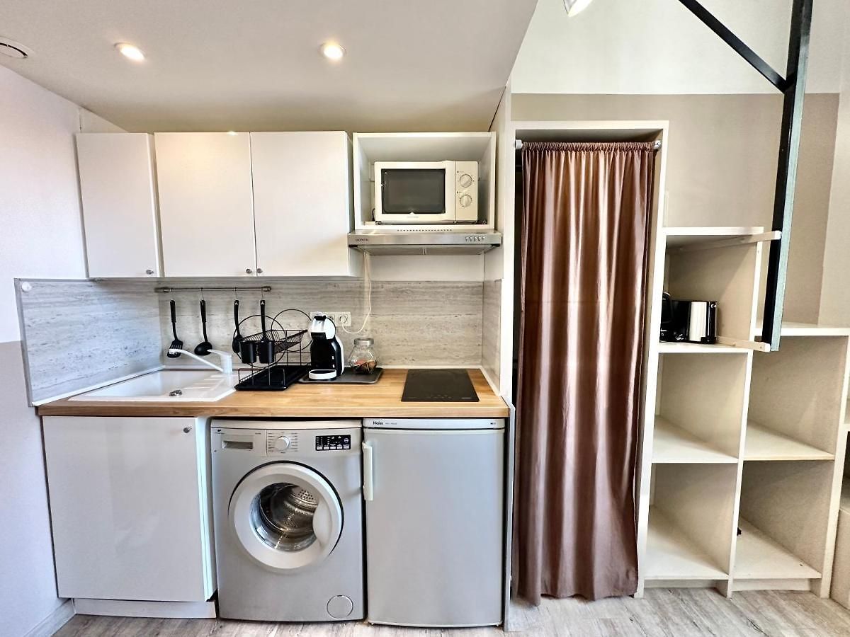 Avec Clim à 100m - 15min Centre Appartement
