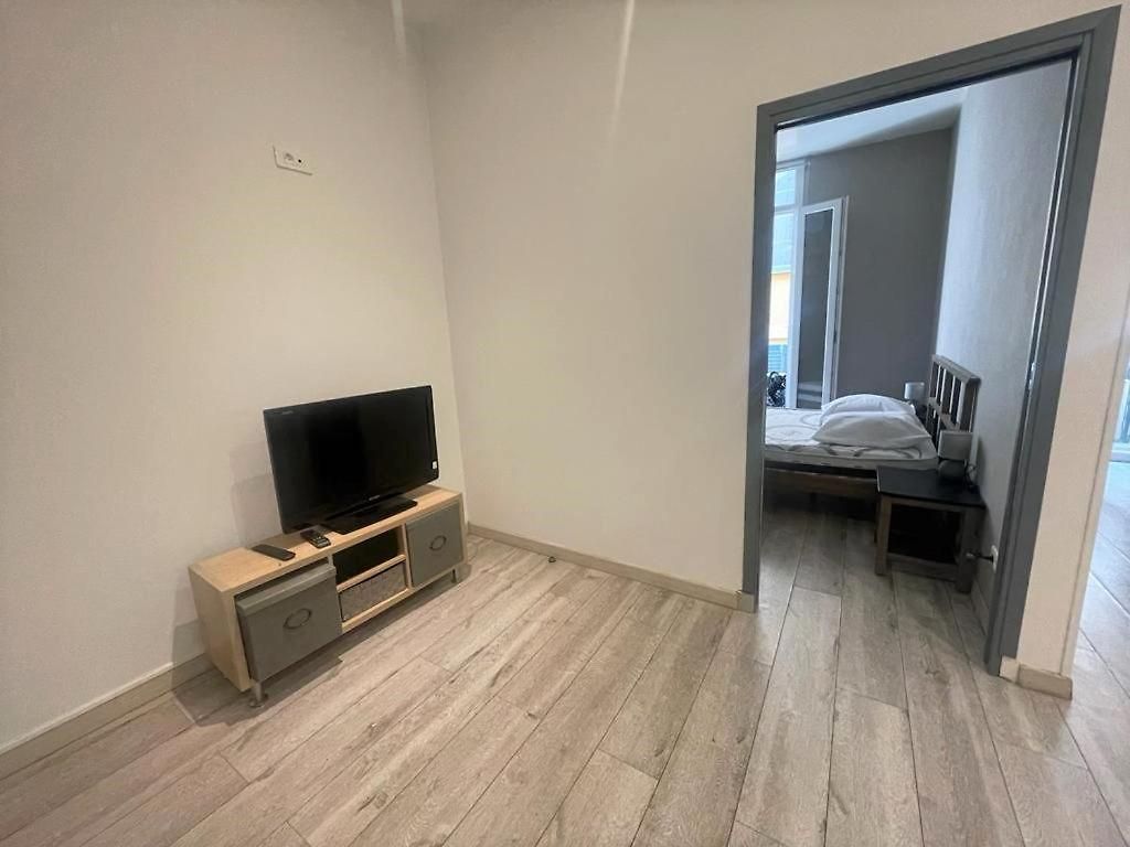 2 Pieces Confort Vieux Cours Saleya Proche Commerces Et Apartment Nice