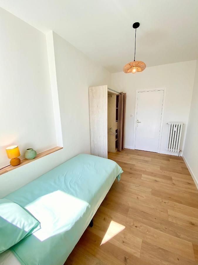 Appartement Magnifique 3p Neuf Proche