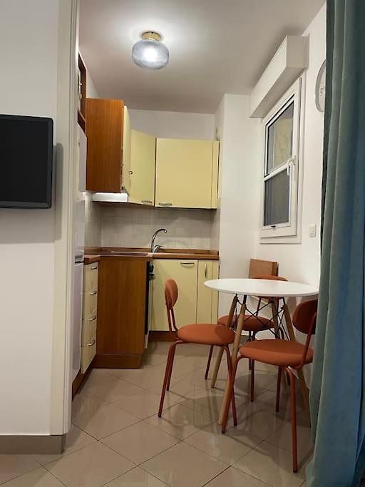 Appartement 2/3 Pièces Avec Terrasse à