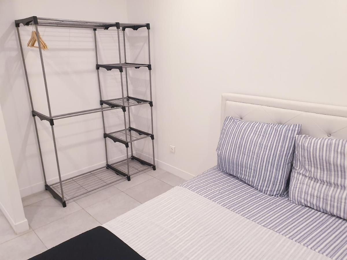 Renove 2023 Proche Aeroport 5min, Gare Sncf 2 Min, Tramway Au Pied De L'immeuble , Parking Possible, Renovated 2023 Near The Airport 5 Min, Train Station 2 Min, Tram Next To The Building 1 Min, Parking Possible Appartement