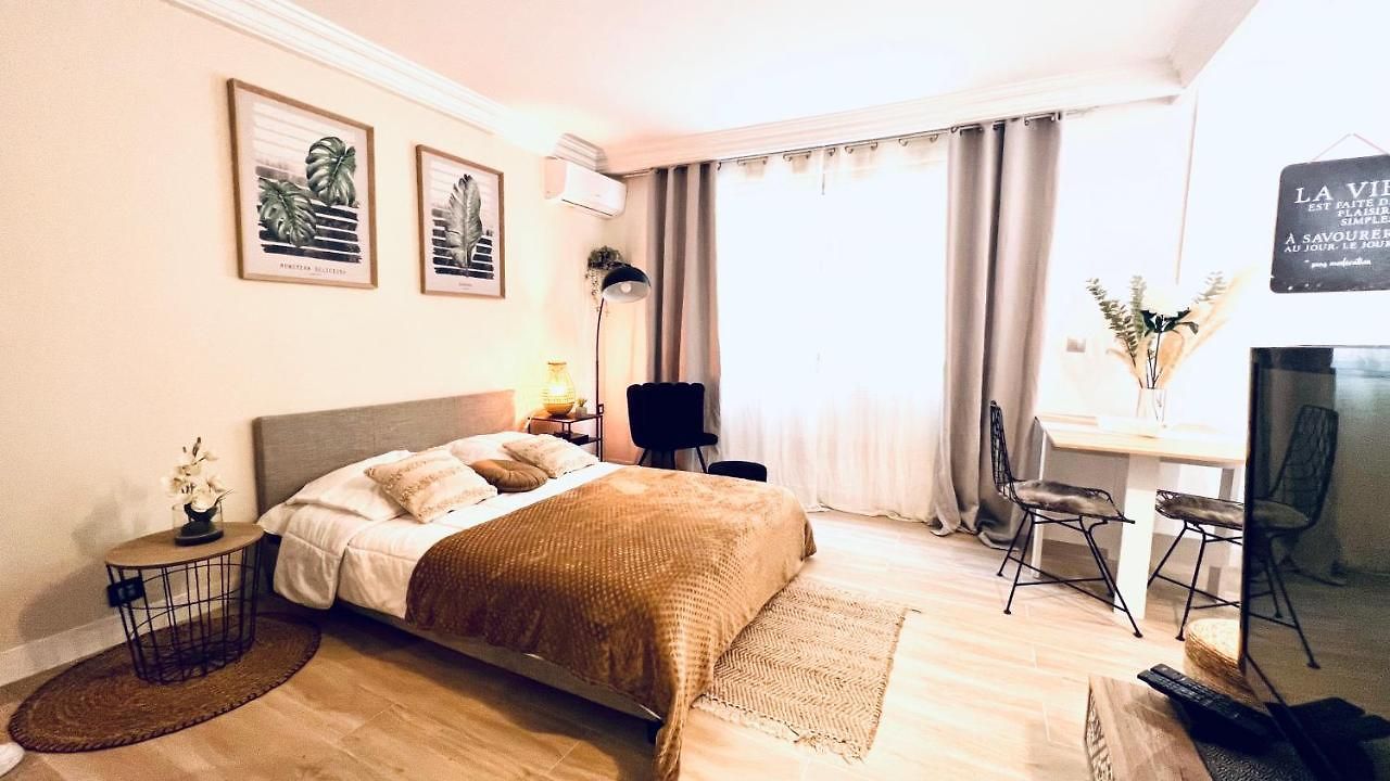 Le Miramar - Clim, Parking, Wifi Et Piscine Apartment *