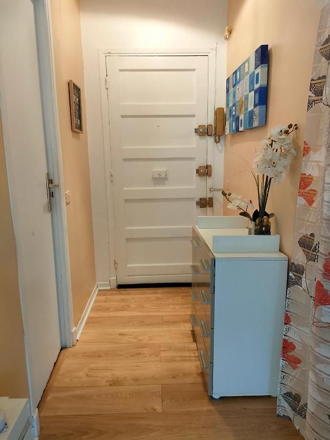 Appartement Avec Balcon à 7 Min Du Port Et De Garibaldi *