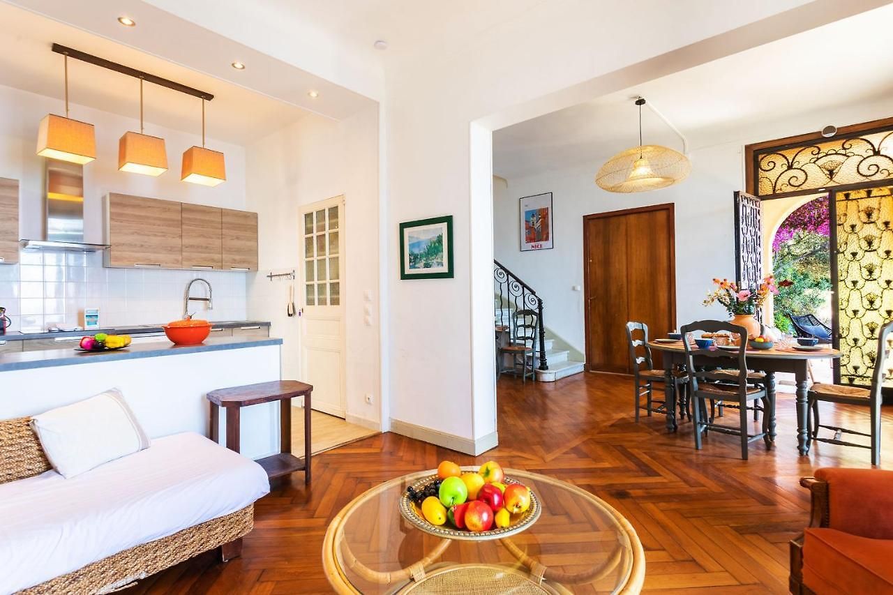 Villa Reve D Azur Vi4353 By Riviera Homes *