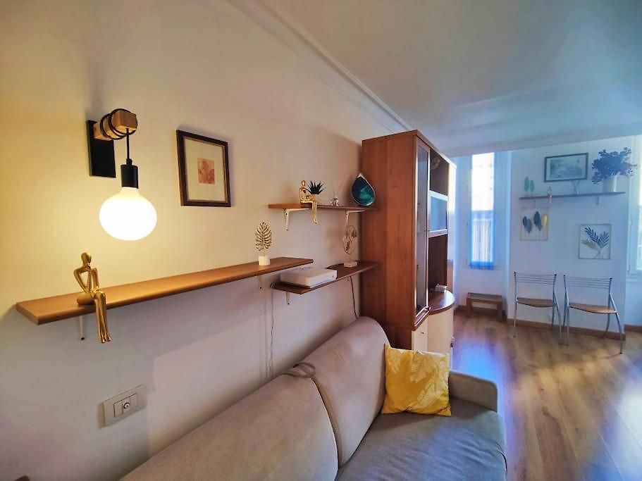 Appartement Close To Beaches And Shops, Up 6 Pers *