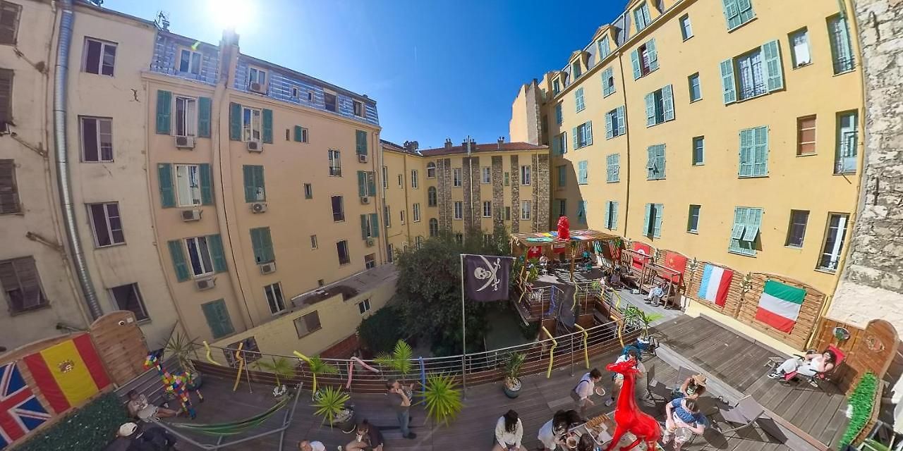 Antares Auberge de jeunesse *