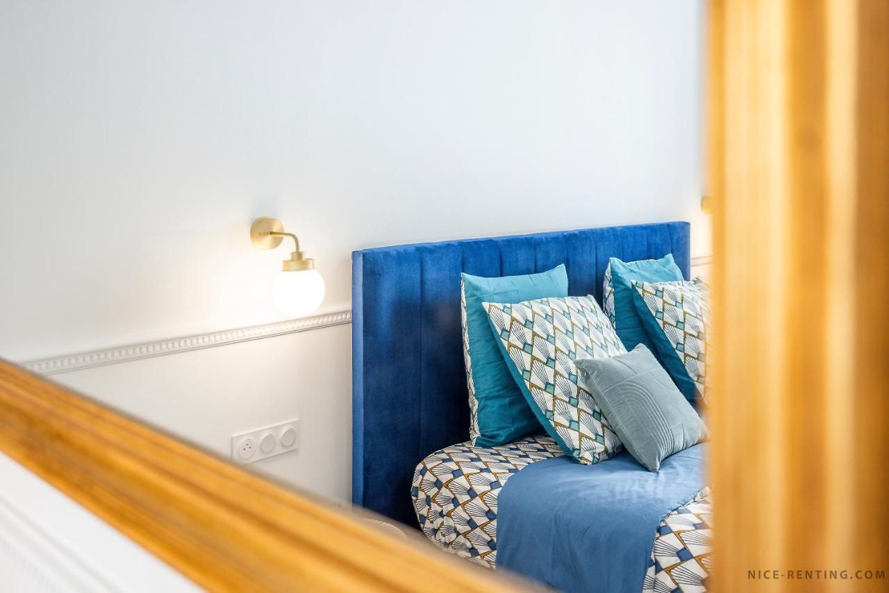 Renting - France - Luxury Palace Jacuzzi - Few Meters From Sea Appartement *