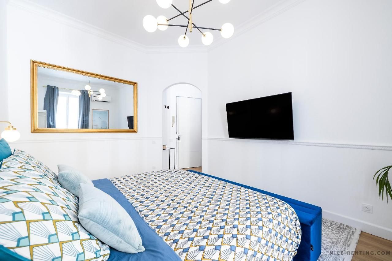 Renting - France - Luxury Palace Jacuzzi - Few Meters From Sea * Nice
