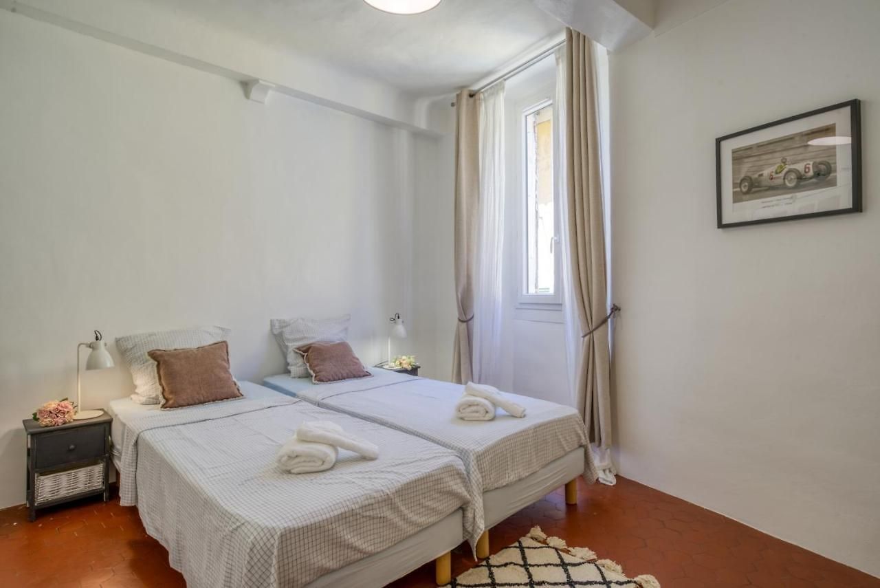 Ze Perfect Place - 2 Chb - Ac - Historique Apartment *