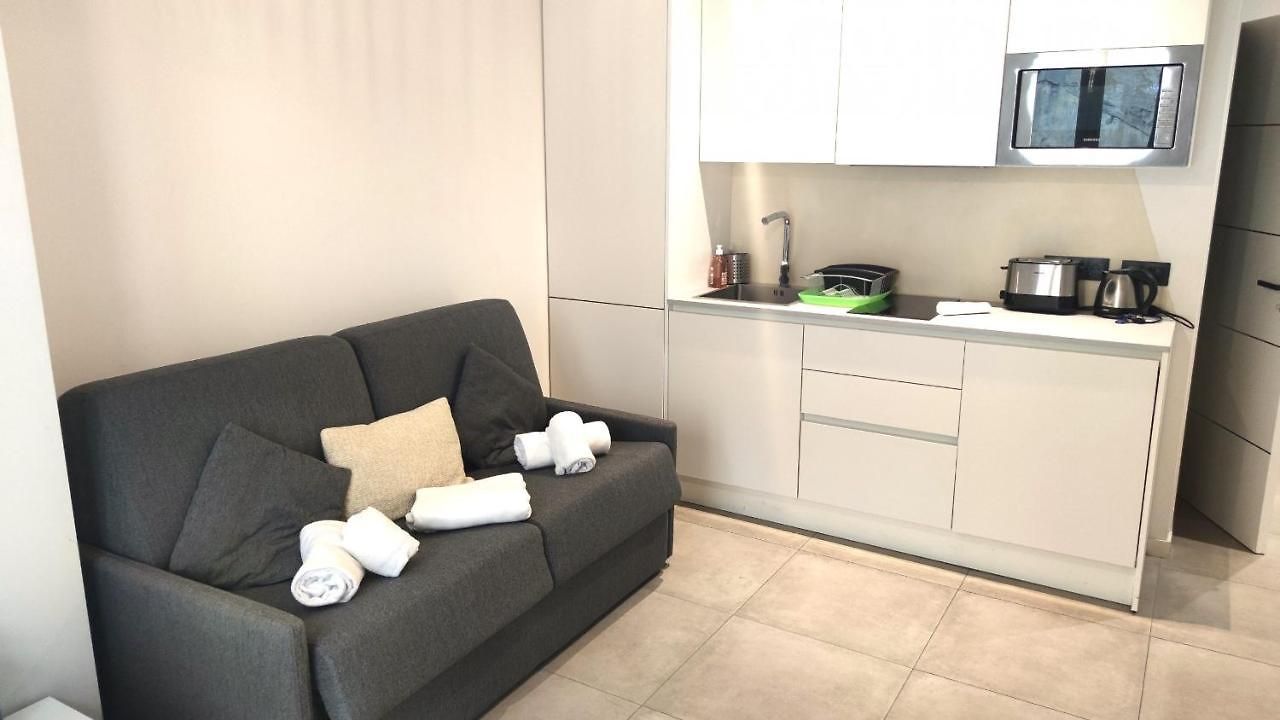 Appartement Terrasse Proche 105 Nice