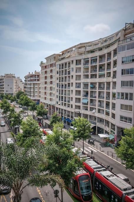 Le Balcon De La Baie Des Anges Appartement *