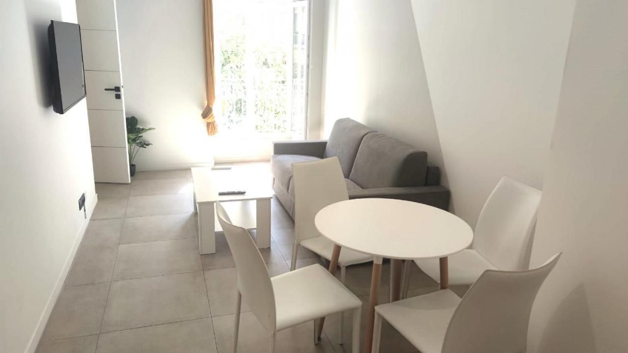 Baie Des Anges Proche 102 Nice