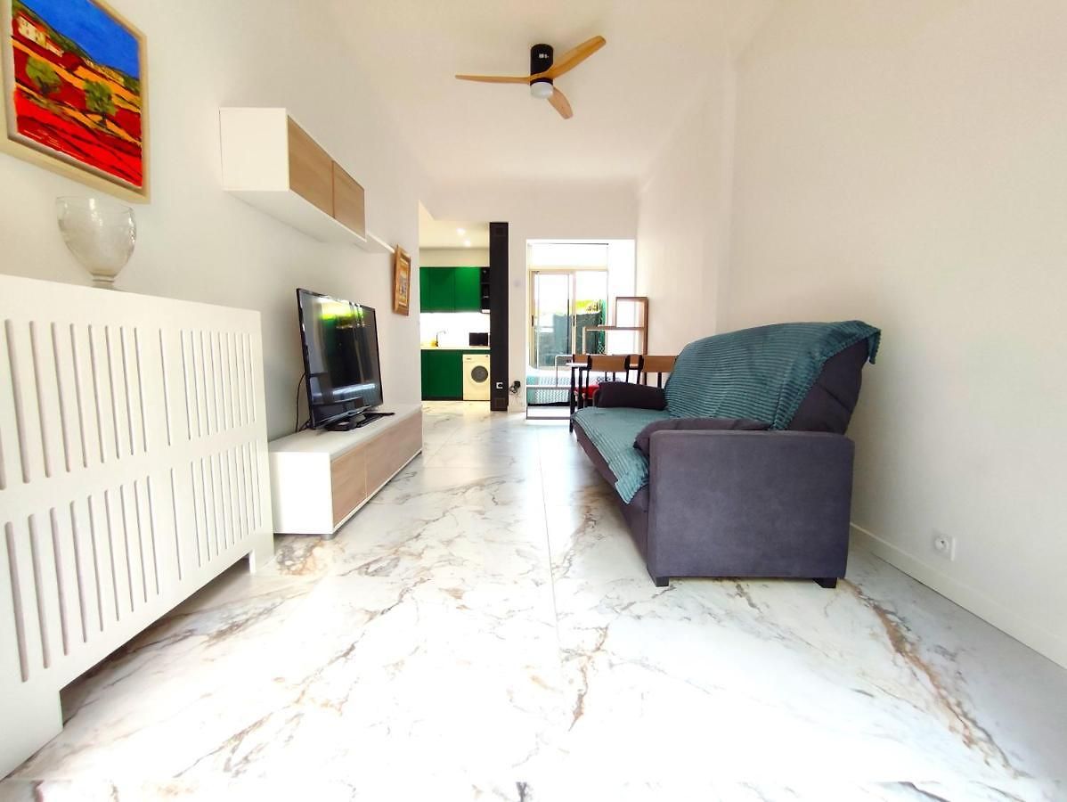 Garden Level Nearby Appartement Nice
