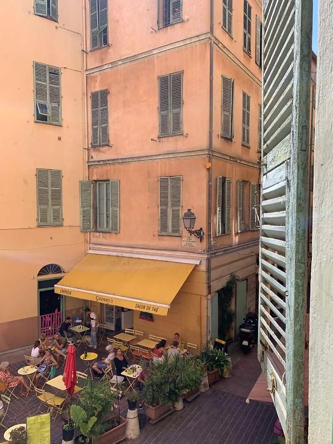 Apartment 33 On The Old Historic Senate Square