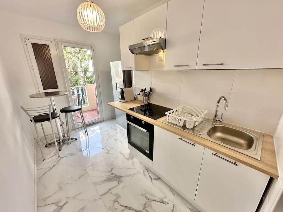 Superbe Neuf - à 5 Min à Pied Appartement *