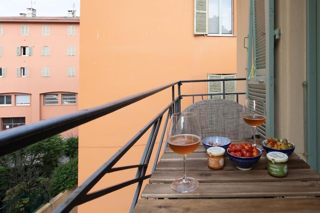 #44 Staywizus -1 Bdr Flat Cap Ac Balcony 5mins Walk To Appartement