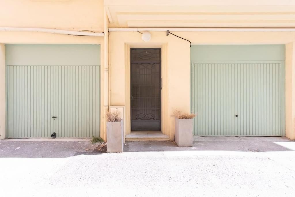 #44 Staywizus -1 Bdr Flat Cap Ac Balcony 5mins Walk To * Nice