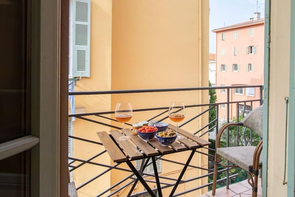 #44 Staywizus -1 Bdr Flat Cap Ac Balcony 5mins Walk To * Nice