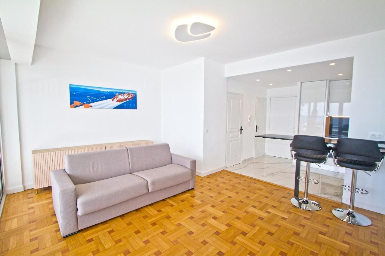 Appartement Luxury Sea Front Promenade *