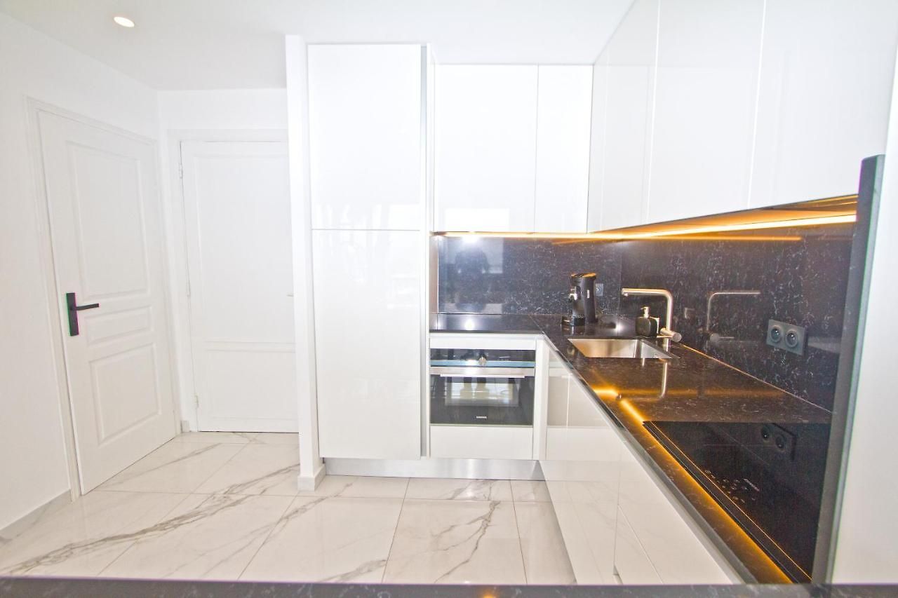 Appartement Luxury Sea Front Promenade