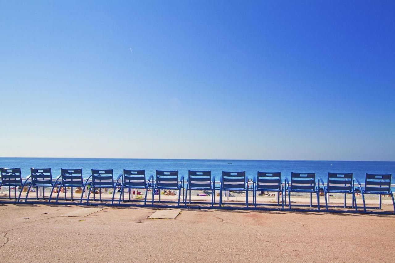 Luxury Sea Front Promenade *