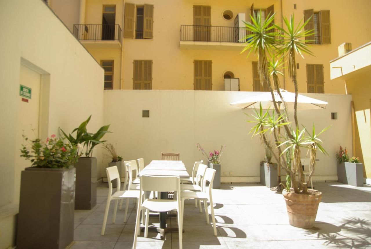 Le Noailles *