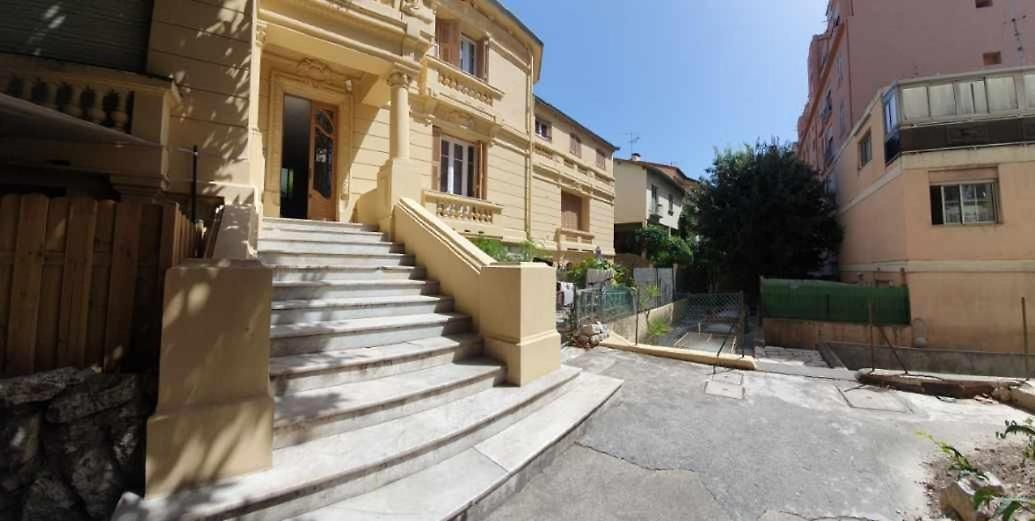 Hanna Appartement *