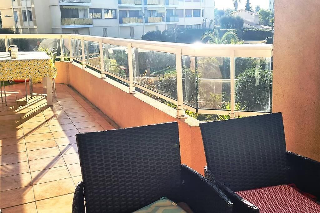 Vue Mer Sur Les Hauteurs De