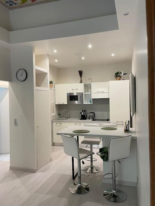 Luxury In The Heart Of Old Town Nice. Nice