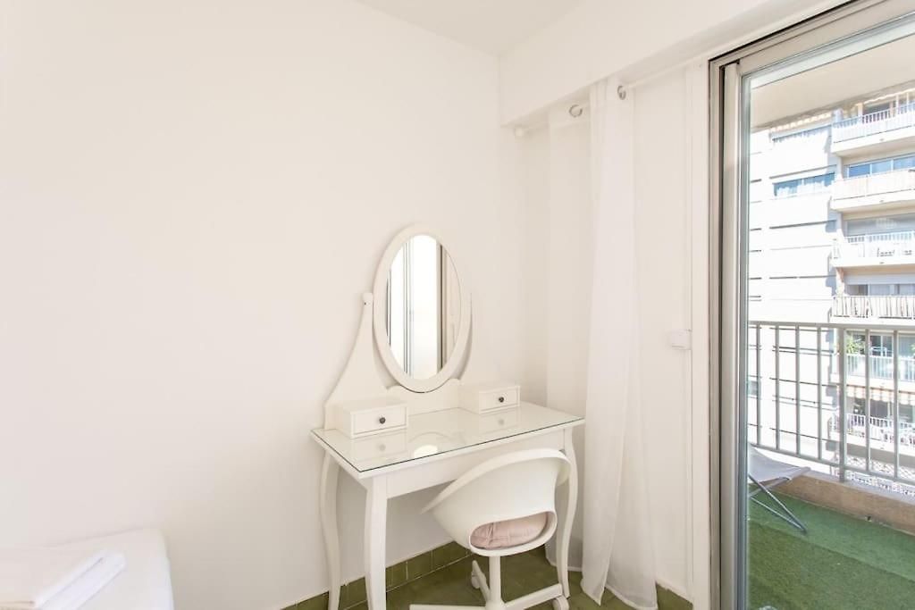 L28 Staywizus - Californie 1min Walk Sea 3bdr - Ac & Balcony Appartement