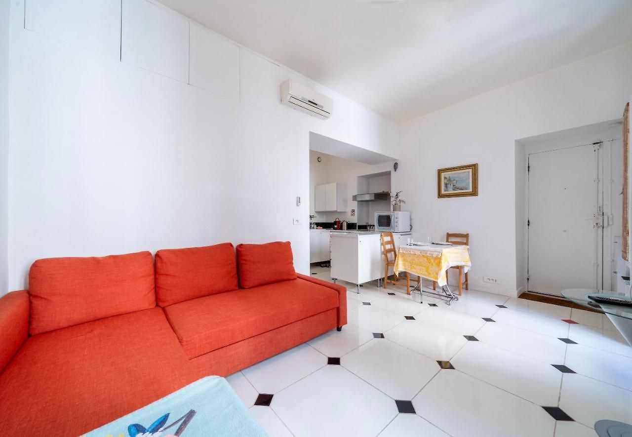 Claudia - -quiet- Near The Sea- Ac- Private Parking *