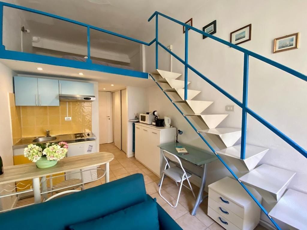 Azur Fsh Appart hôtel