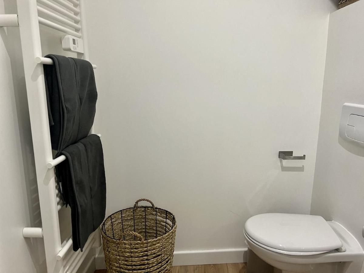 Sublime 2 Pièces Au Cœur De La Vieille Appartement *